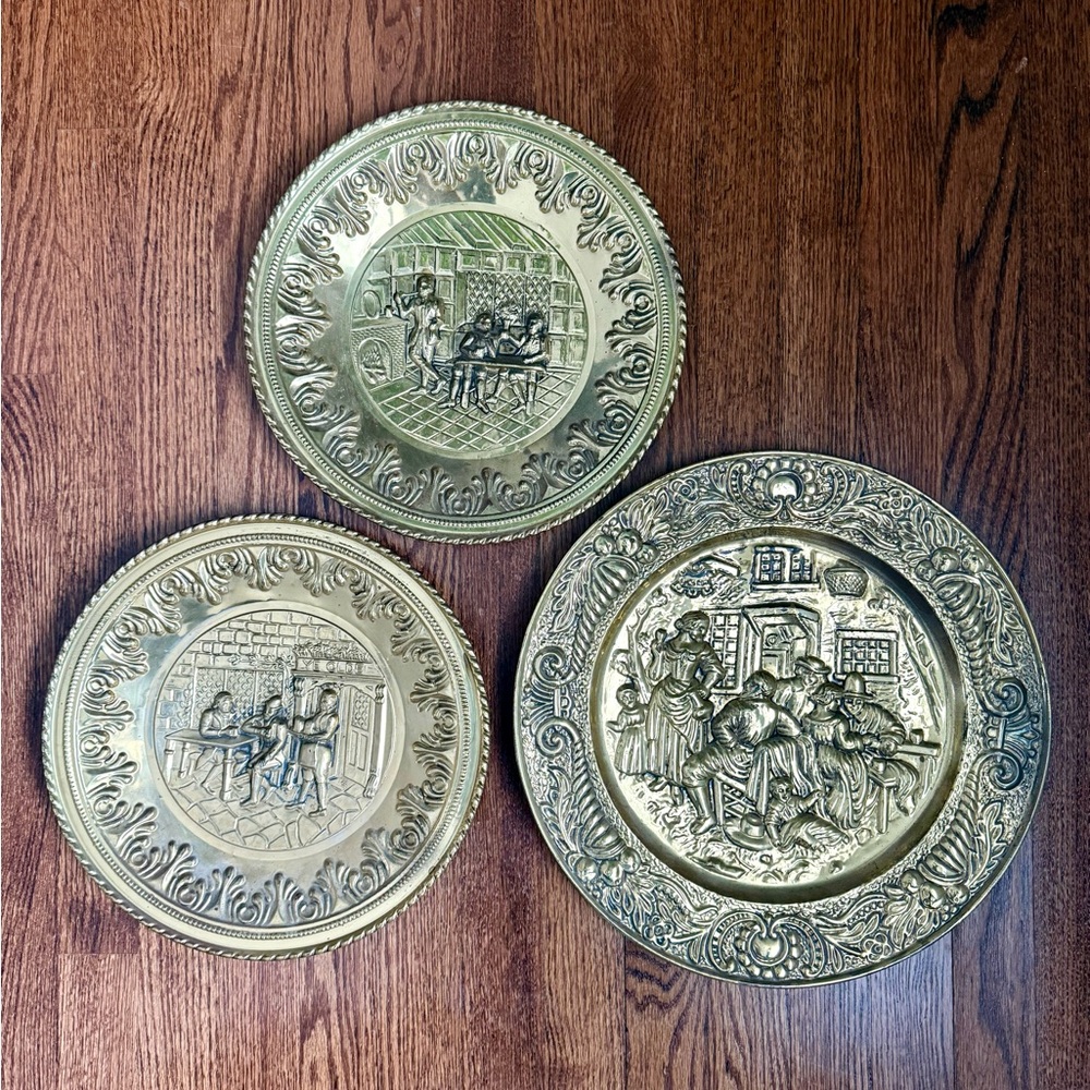 Decorative Brass Wall Plates Set